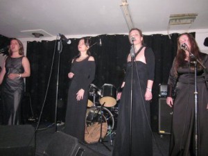 gala2011-blackpearls-002
